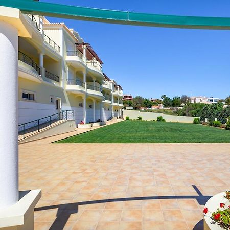 Lagos Bay Plaza Exterior foto